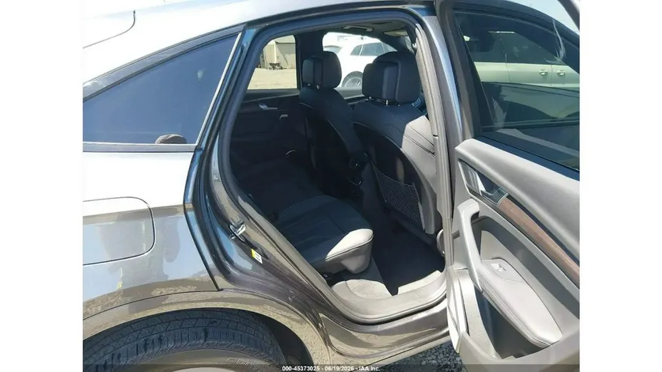 AUDI Q5 Sportback -