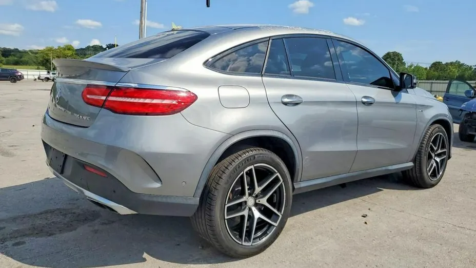 MERCEDES-BENZ GLE -