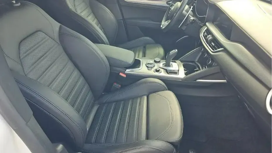 ALFA ROMEO Stelvio -