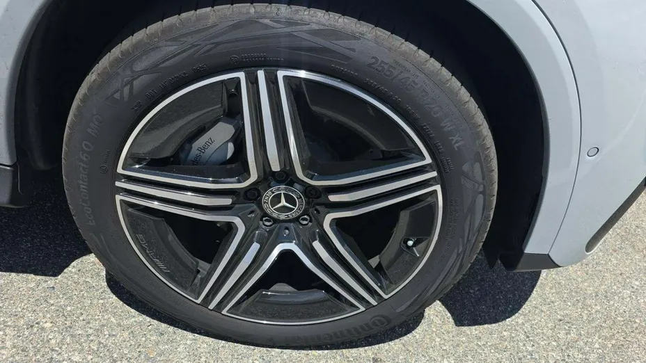 MERCEDES-BENZ GLC -