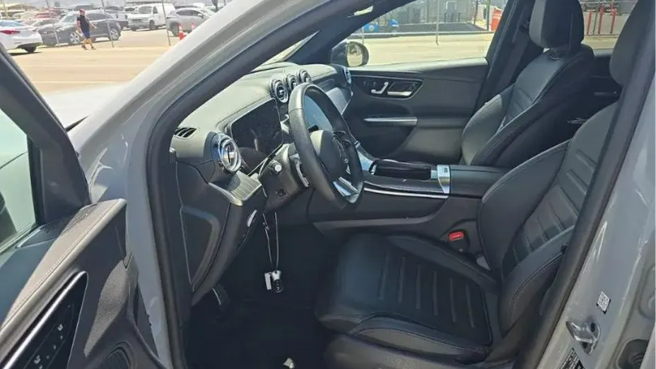 MERCEDES-BENZ GLC -