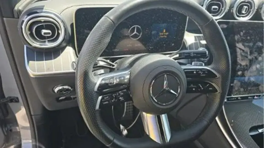MERCEDES-BENZ GLC -