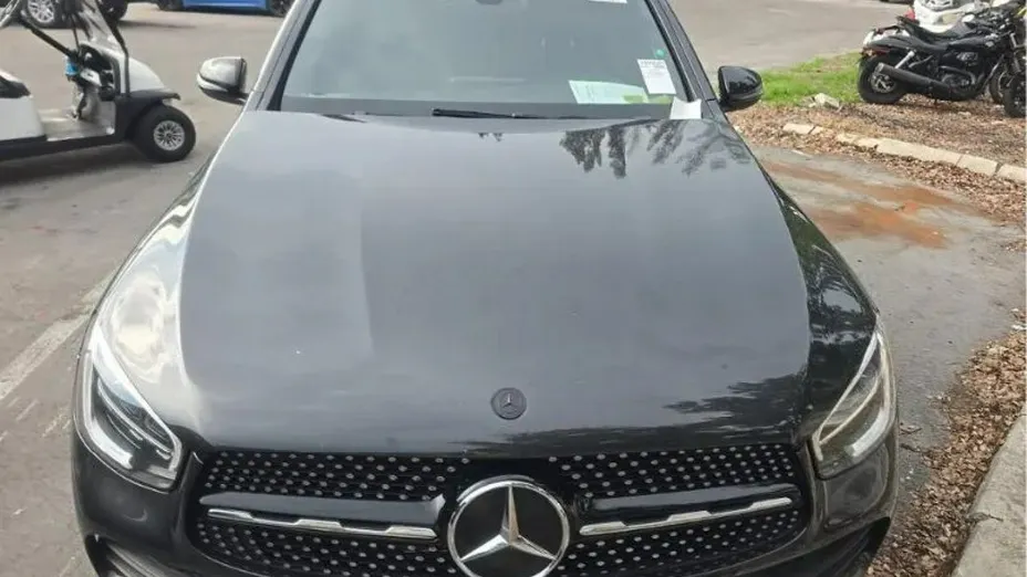 MERCEDES-BENZ GLC -