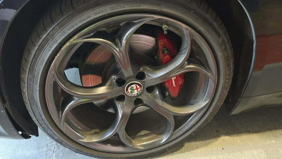 ALFA ROMEO Giulia -