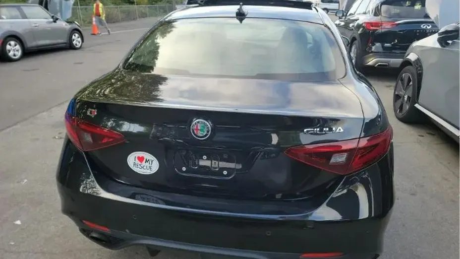 ALFA ROMEO Giulia -