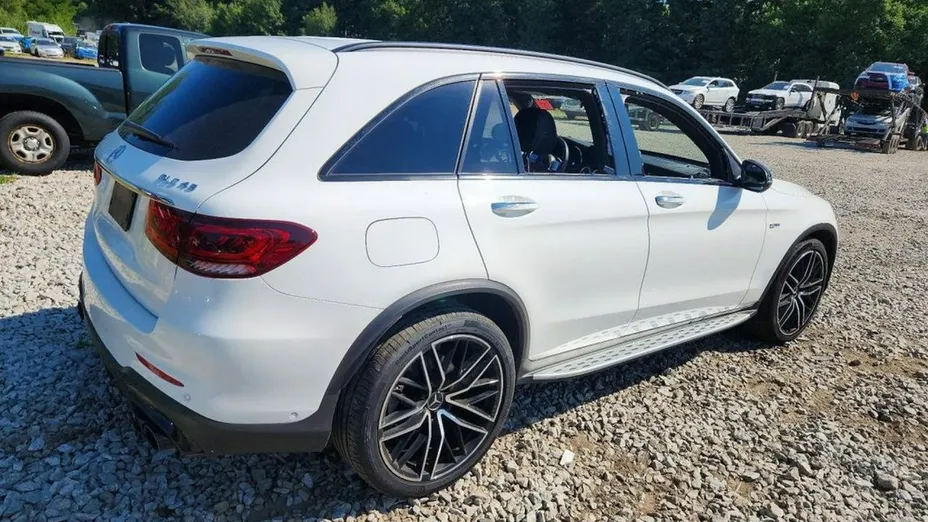 MERCEDES-BENZ GLC -