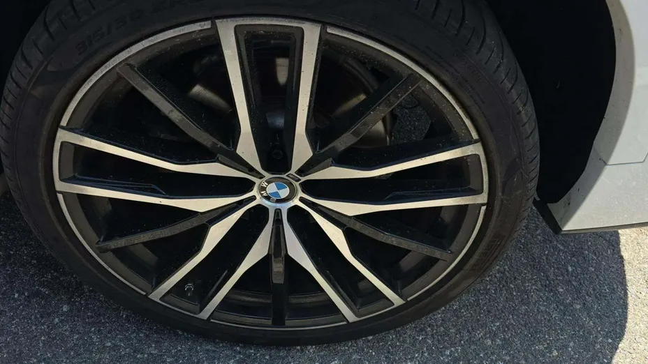 BMW X5 -