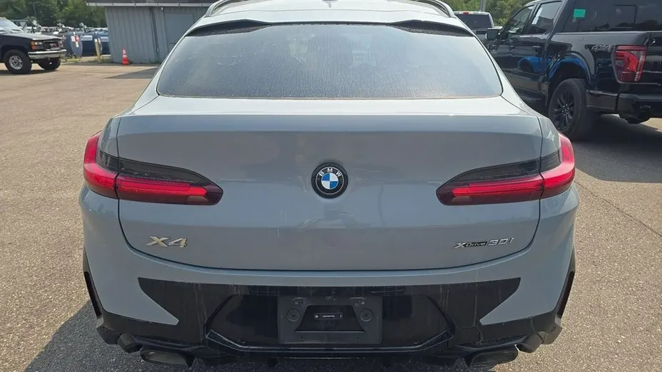 BMW X4 -