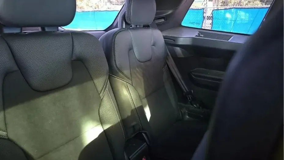 VOLVO XC90 -