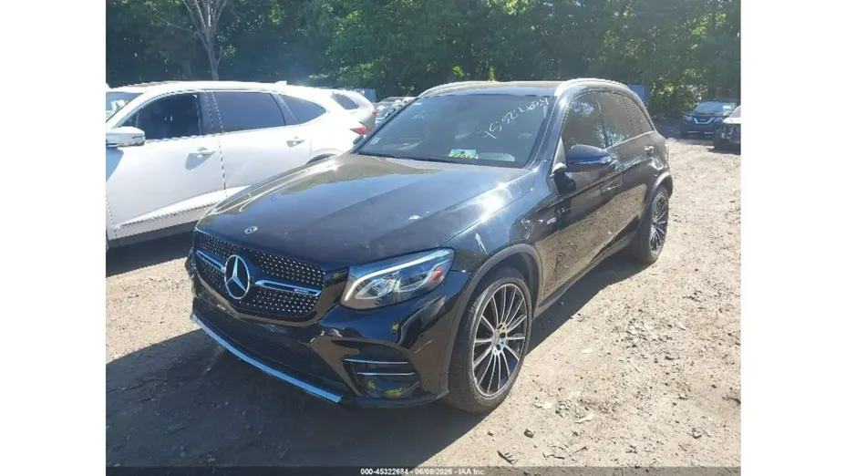 MERCEDES-BENZ GLC -