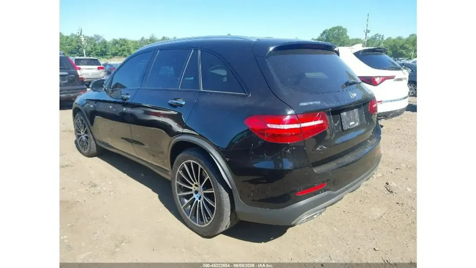 MERCEDES-BENZ GLC -