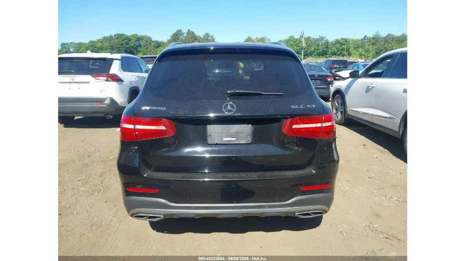 MERCEDES-BENZ GLC -