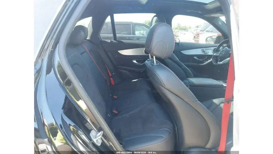 MERCEDES-BENZ GLC -