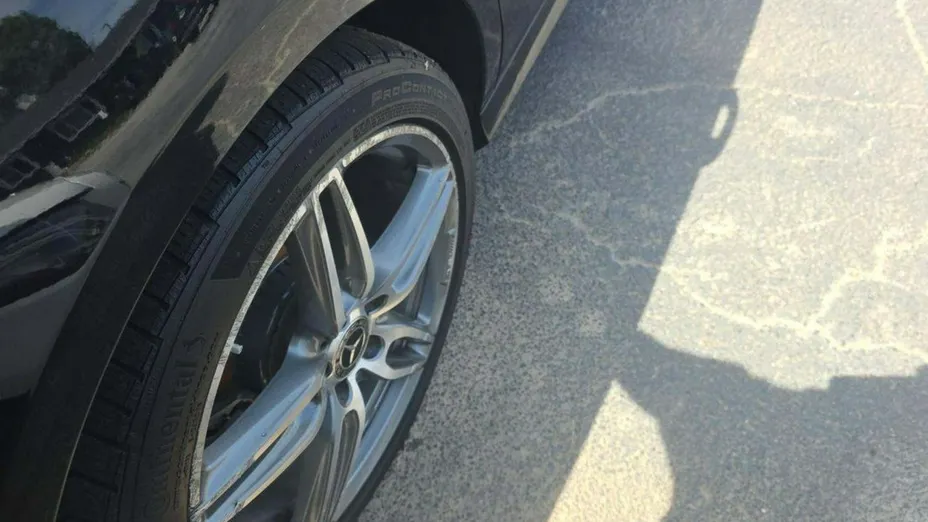 MERCEDES-BENZ E Klasa -