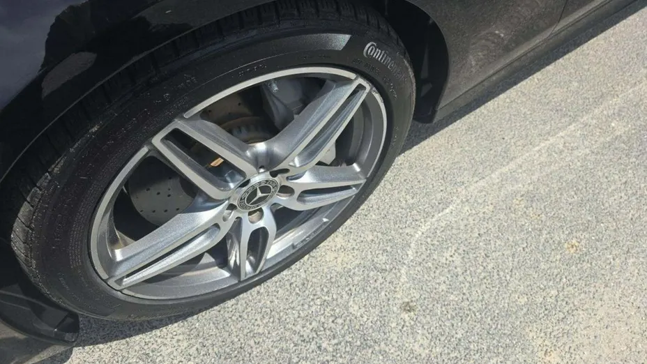 MERCEDES-BENZ E Klasa -