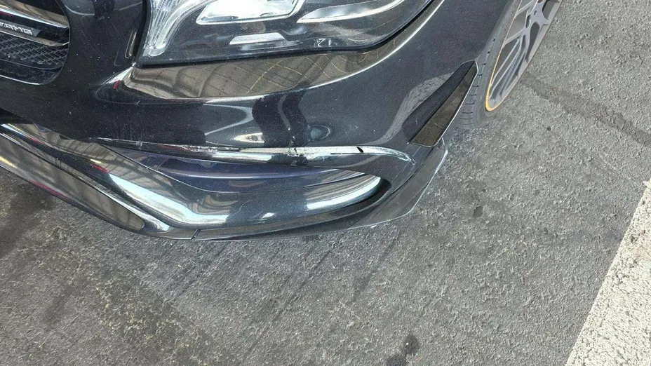 MERCEDES-BENZ CLA -