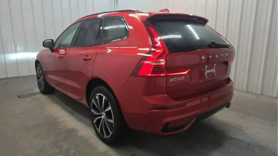 VOLVO XC60 -