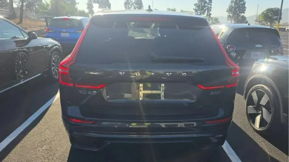 VOLVO XC60 -