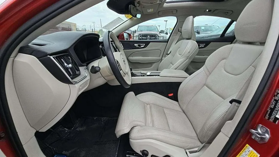 VOLVO S60 -