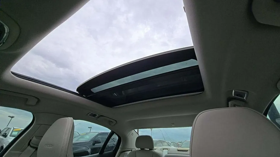 VOLVO S60 -