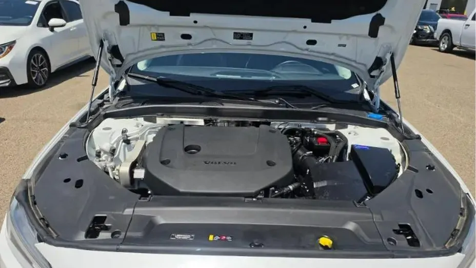 VOLVO S90 -