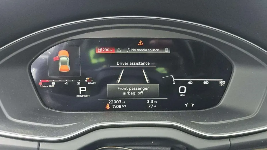 AUDI Q5 -