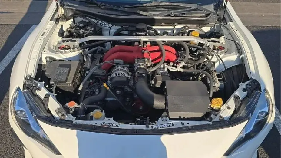 TOYOTA GT86 -
