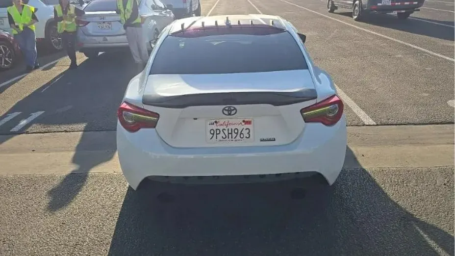 TOYOTA GT86 -
