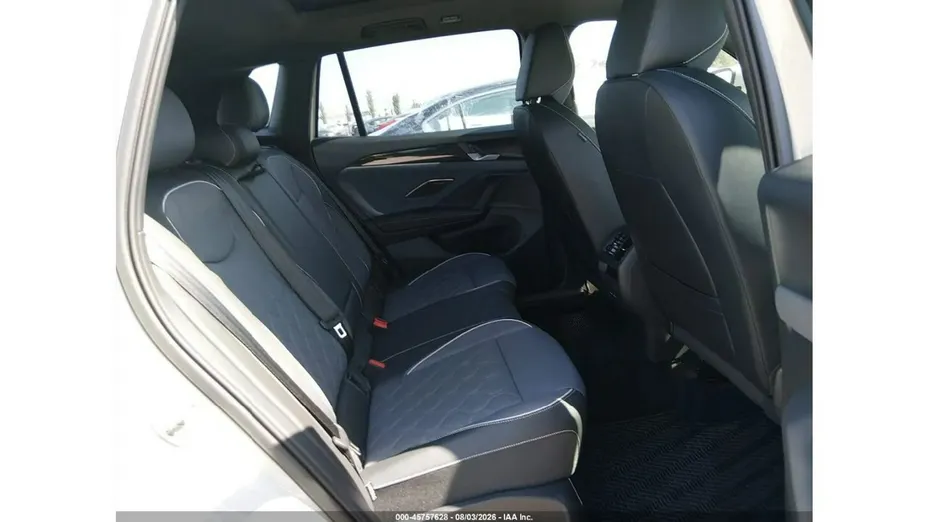 VOLKSWAGEN Tiguan -