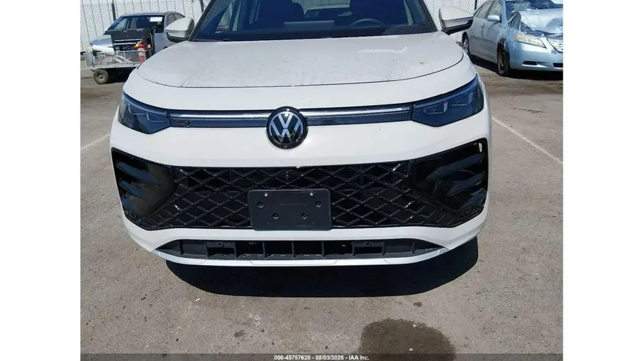 VOLKSWAGEN Tiguan -