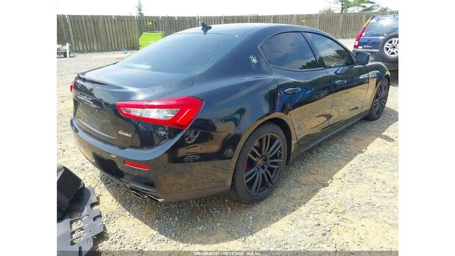 MASERATI Ghibli -