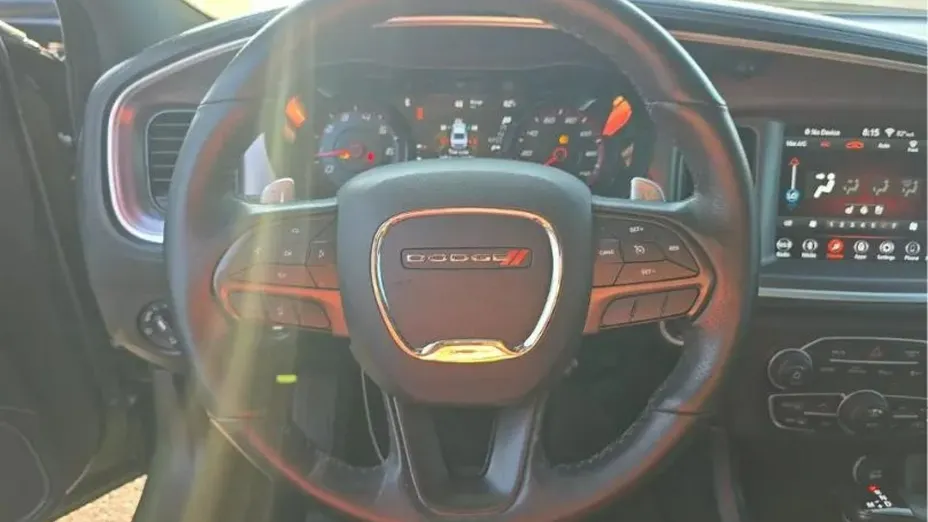 DODGE Charger -