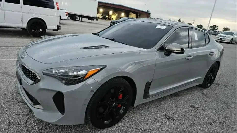 KIA Stinger -