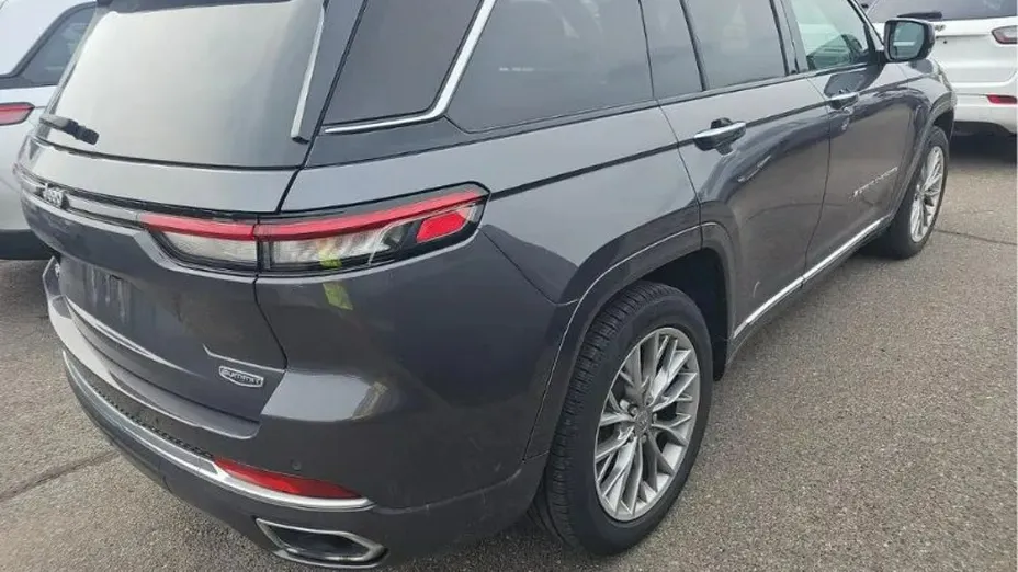 JEEP Grand Cherokee -