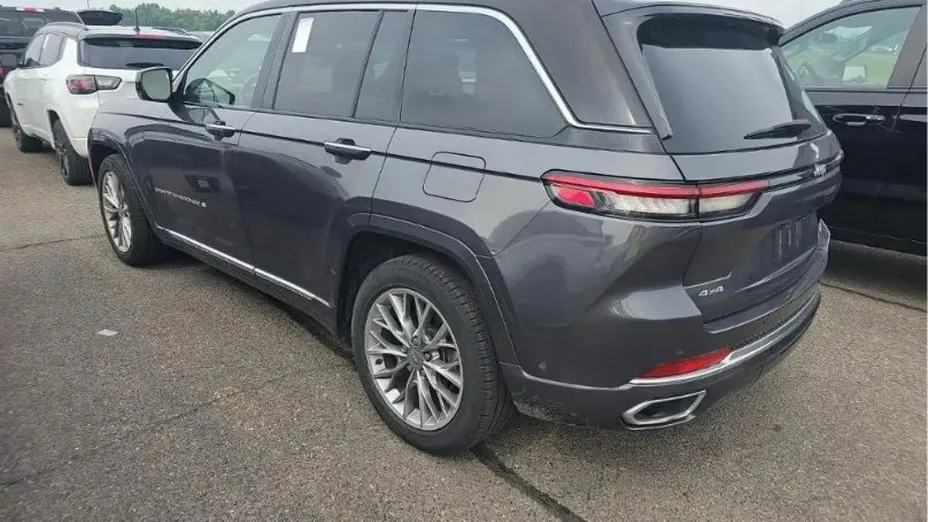 JEEP Grand Cherokee -