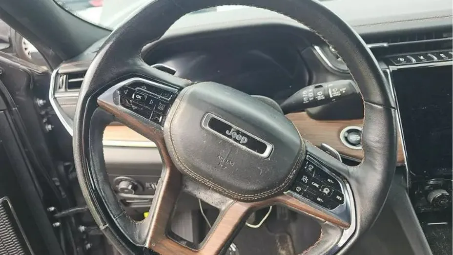 JEEP Grand Cherokee -