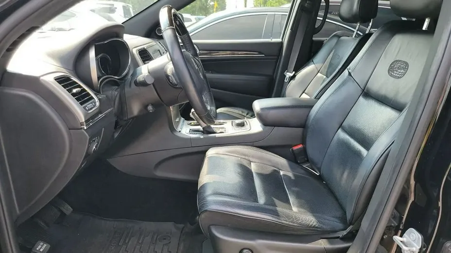 JEEP Grand Cherokee -