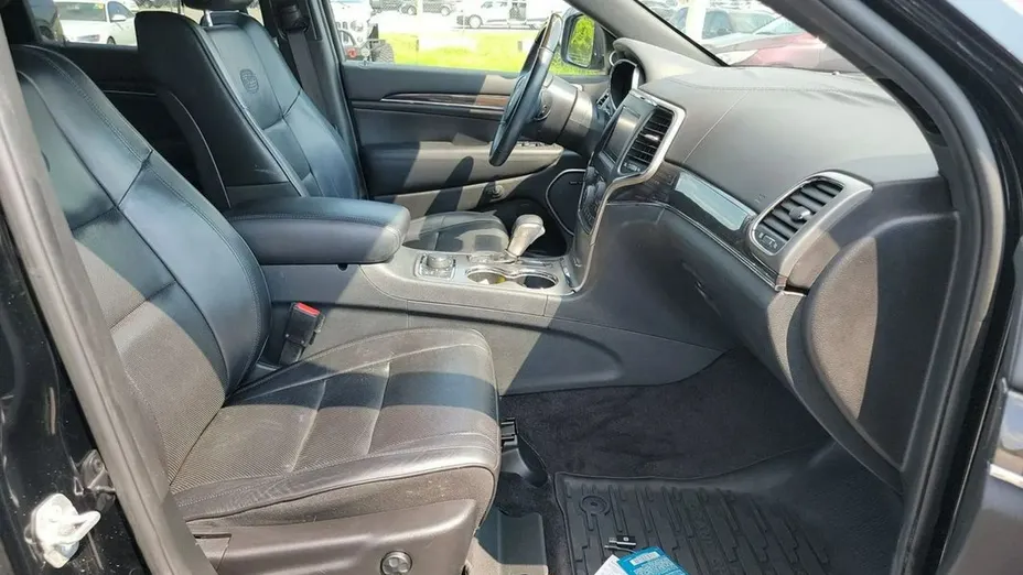 JEEP Grand Cherokee -