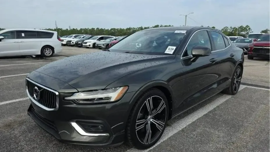 VOLVO S60 -