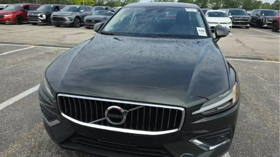 VOLVO S60 -