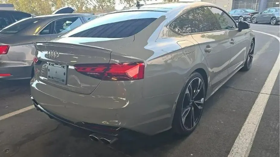 AUDI S5 Sportback -