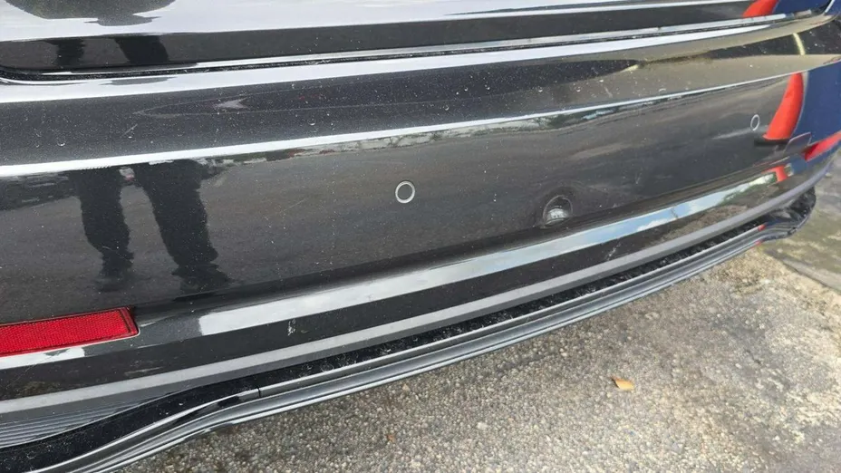 AUDI A8 -