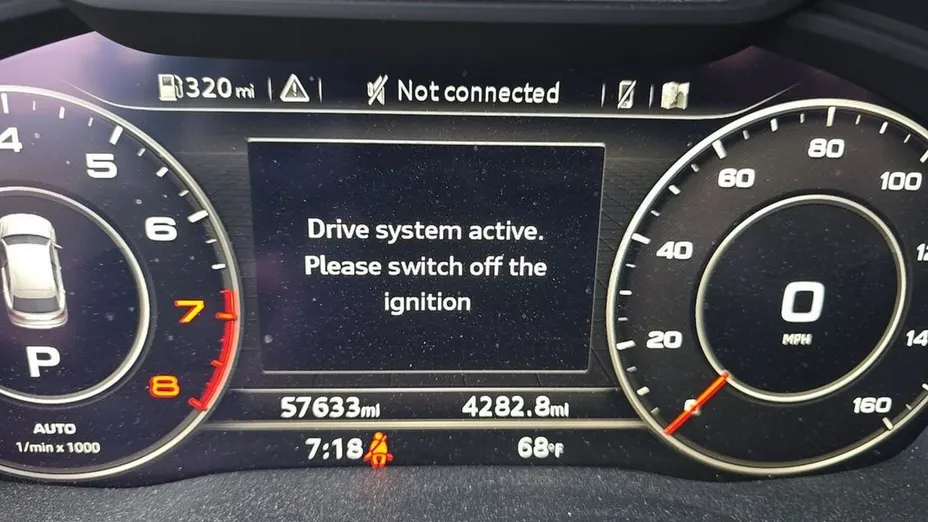 AUDI Q5 -