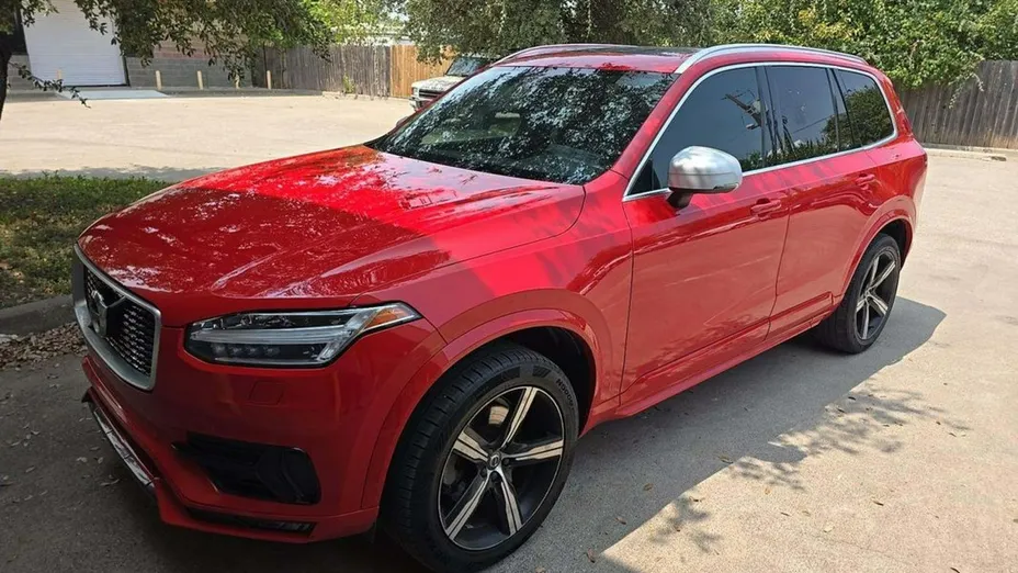VOLVO XC90 -