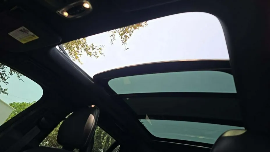 VOLVO XC90 -