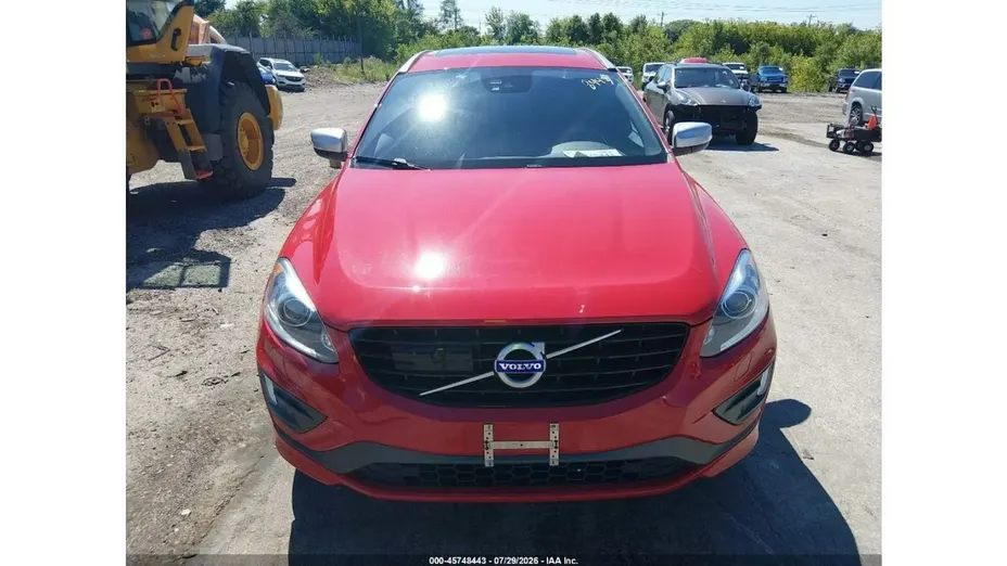 VOLVO XC60 -