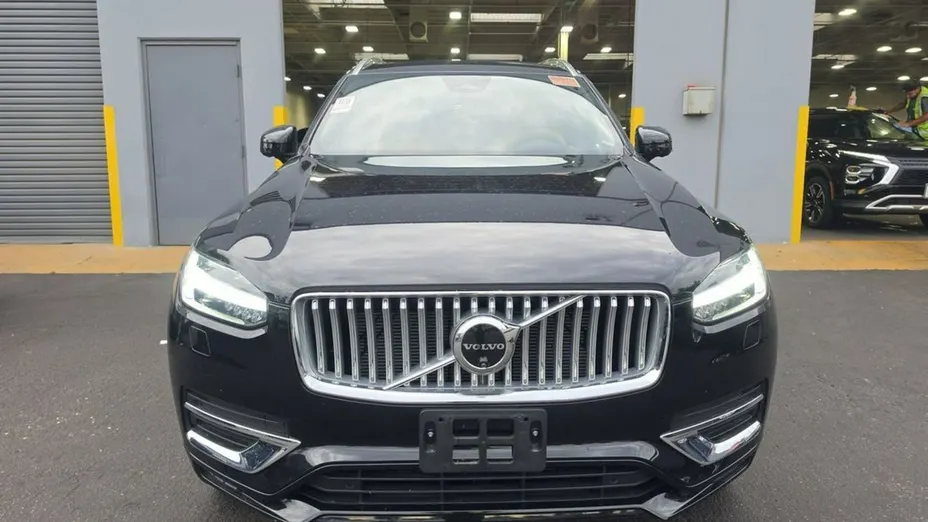 VOLVO XC90 -