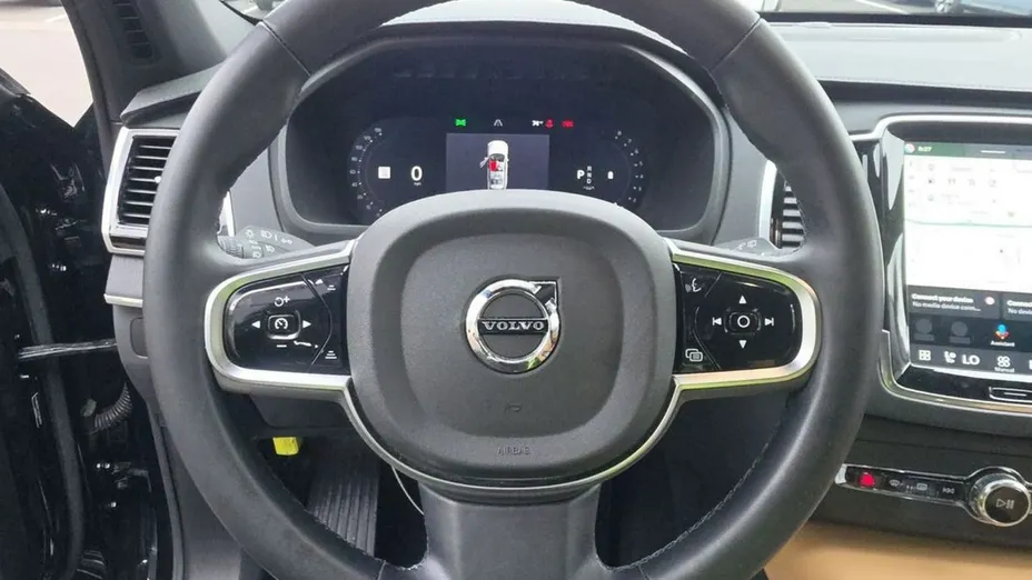 VOLVO XC90 -