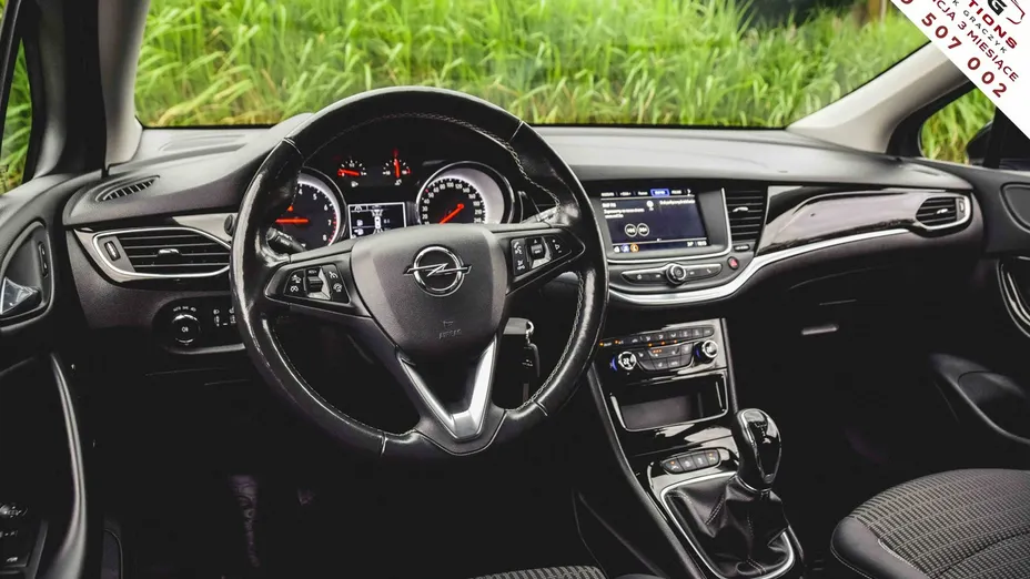OPEL Astra -