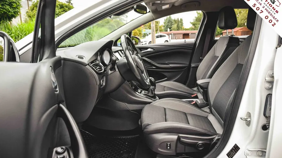 OPEL Astra -